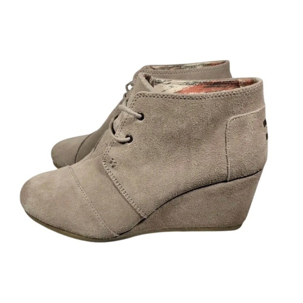 TOMS Desert‎ Wedge Heel Taupe Suede Lace Up Ankle Booties Womens Size 9